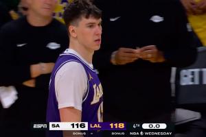 神剧情？！0.4秒拉拉维亚对尚帕尼犯规！但尚帕尼罚丢错失绝平！